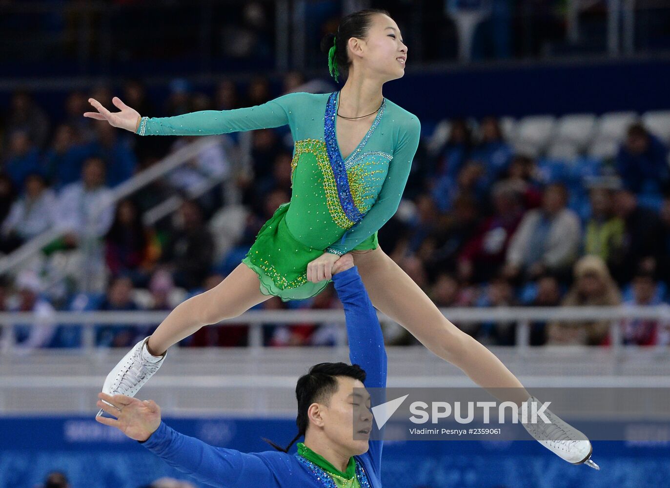 2014 Olympics. Figure skating. Teams. Pairs. Short program