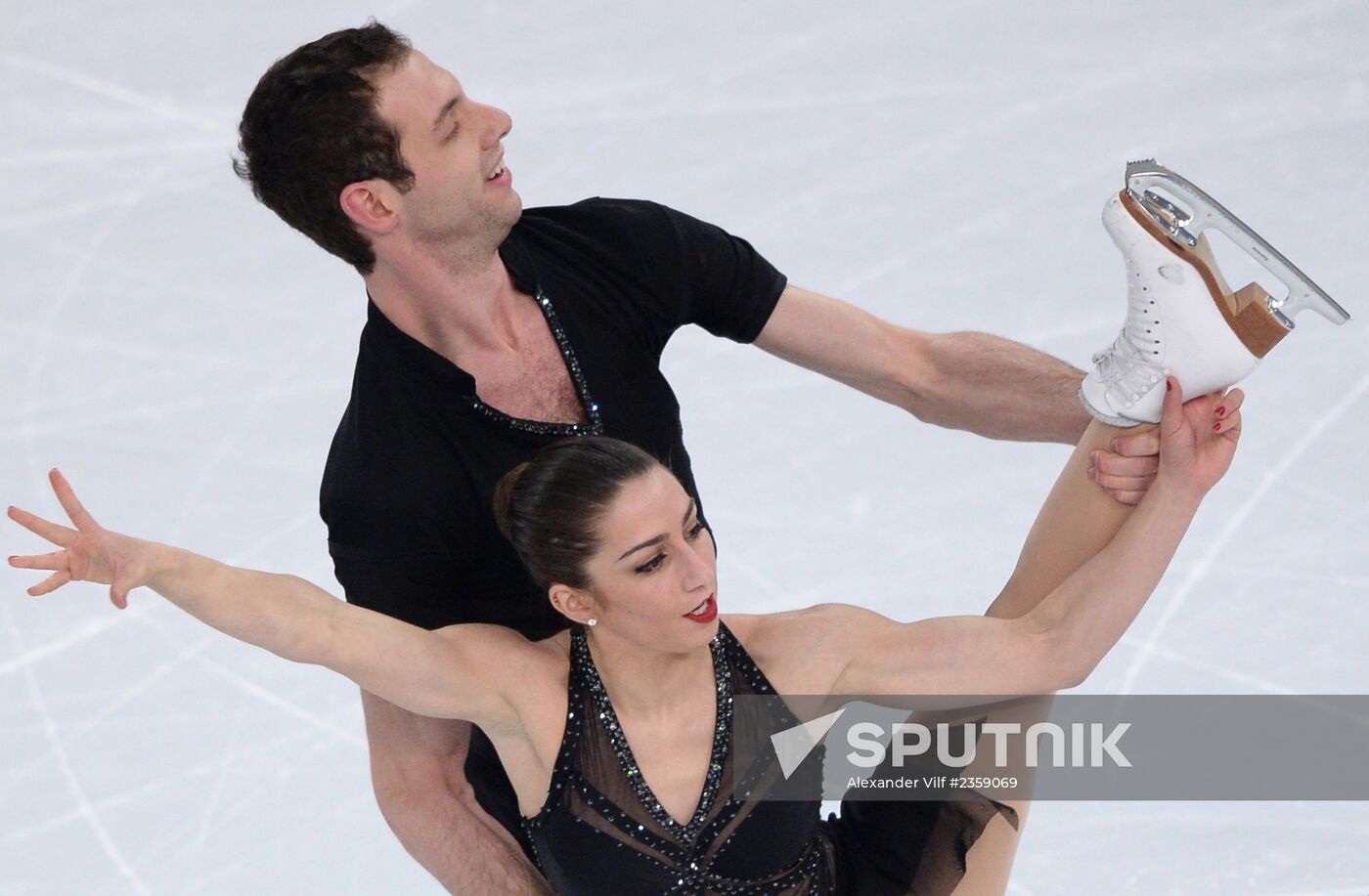 2014 Olympics. Figure skating. Teams. Pairs. Short program