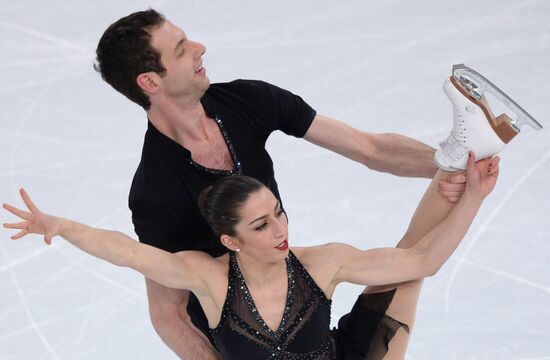 2014 Olympics. Figure skating. Teams. Pairs. Short program