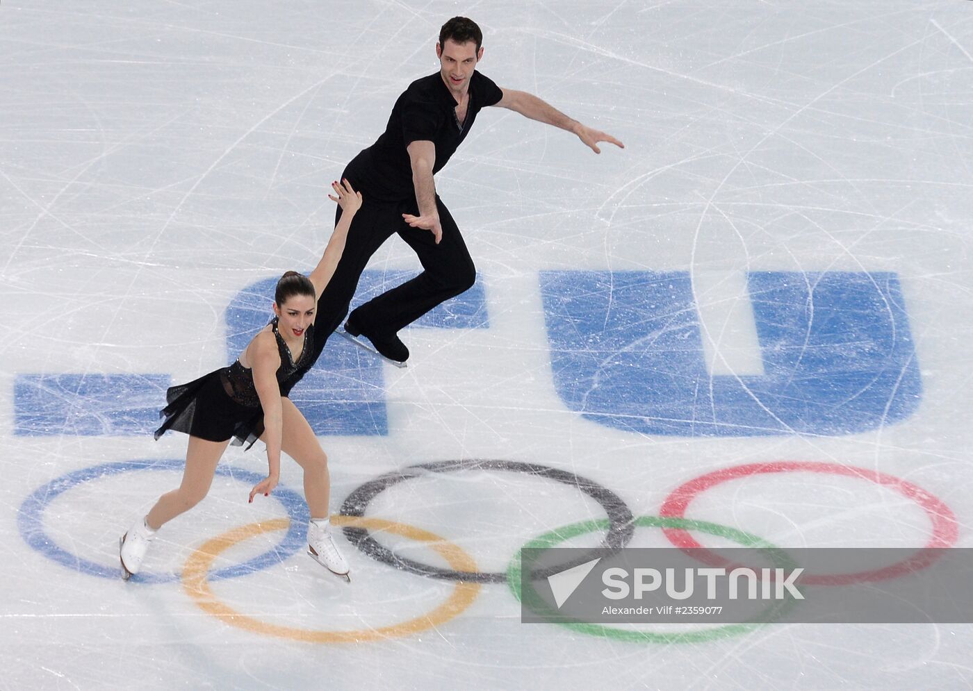 2014 Olympics. Figure skating. Teams. Pairs. Short program