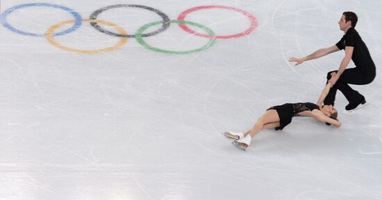 2014 Olympics. Figure skating. Teams. Pairs. Short program