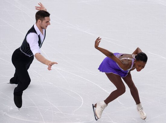 2014 Olympics. Figure skating. Teams. Pairs. Short program