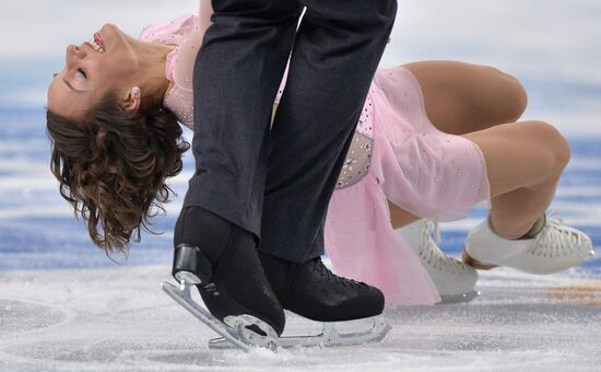 2014 Olympics. Figure skating. Teams. Pairs. Short program