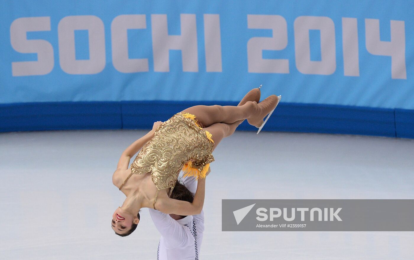 2014 Olympics. Figure skating. Teams. Pairs. Short program