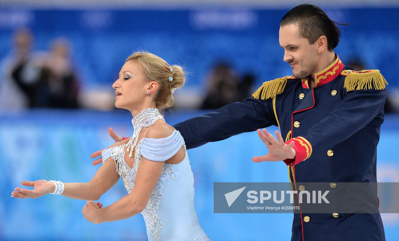 2014 Olympics. Figure skating. Teams. Pairs. Short program