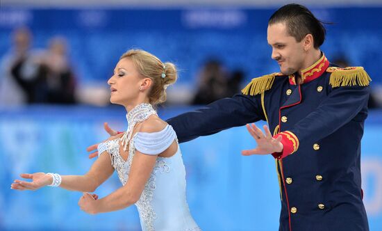 2014 Olympics. Figure skating. Teams. Pairs. Short program