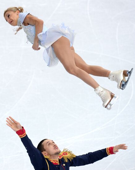 2014 Olympics. Figure skating. Teams. Pairs. Short program