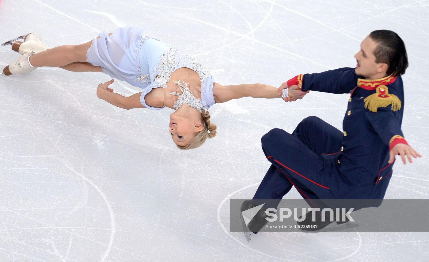 2014 Olympics. Figure skating. Teams. Pairs. Short program