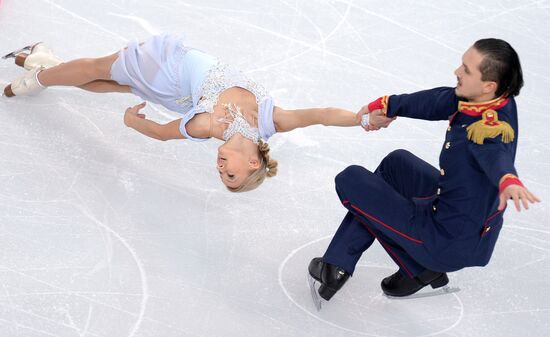 2014 Olympics. Figure skating. Teams. Pairs. Short program