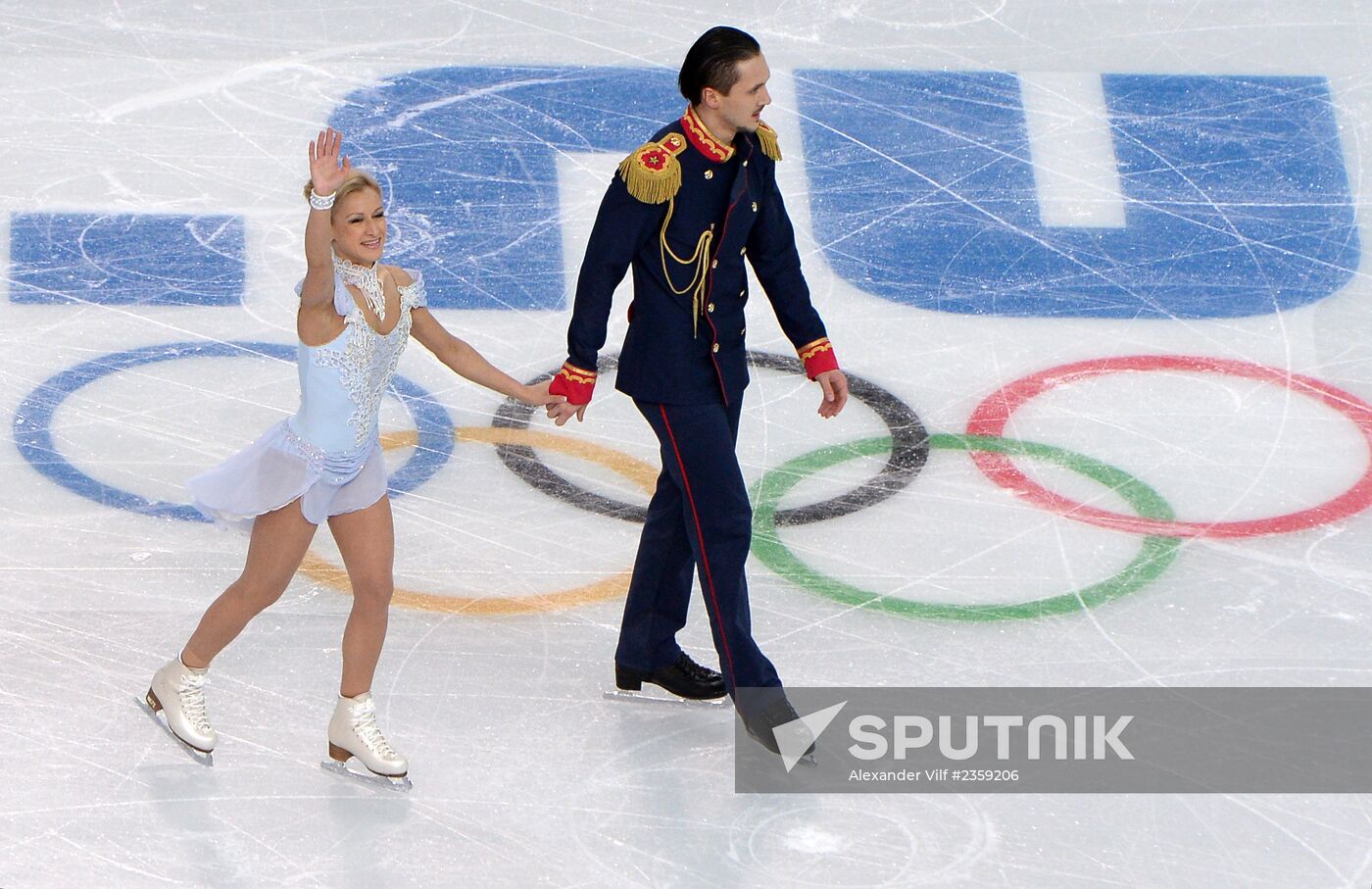 2014 Olympics. Figure skating. Teams. Pairs. Short program