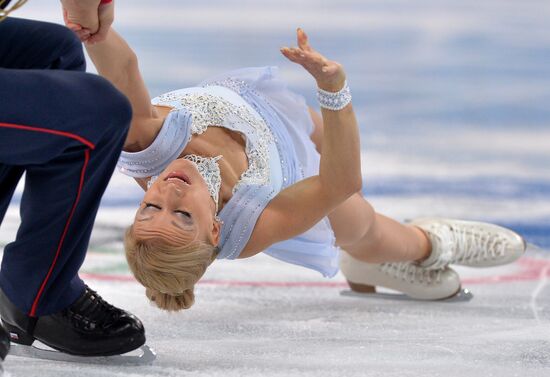 2014 Olympics. Figure skating. Teams. Pairs. Short program