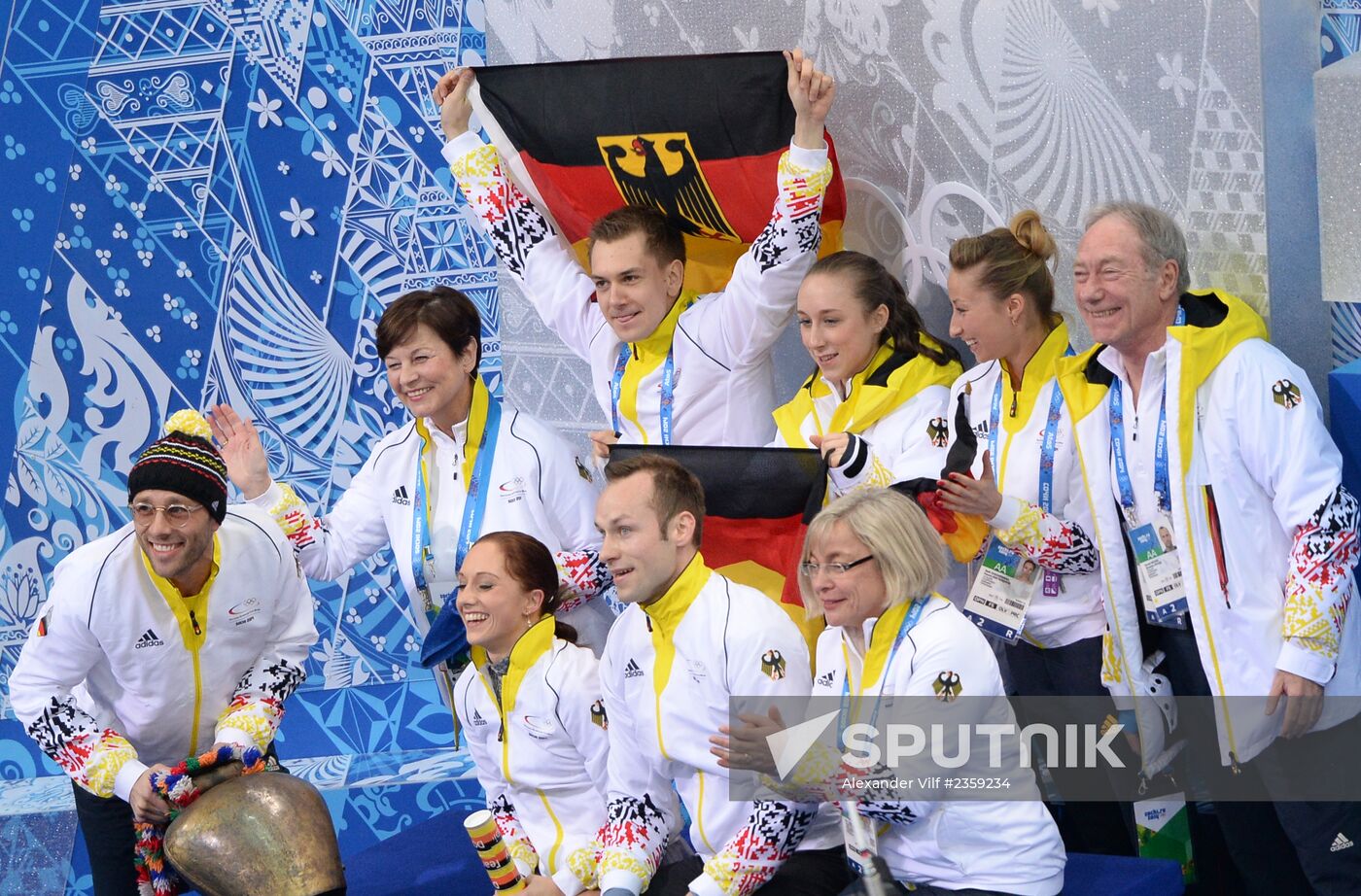 2014 Winter Olympics. Figure skating. Teams. Pairs. Short program