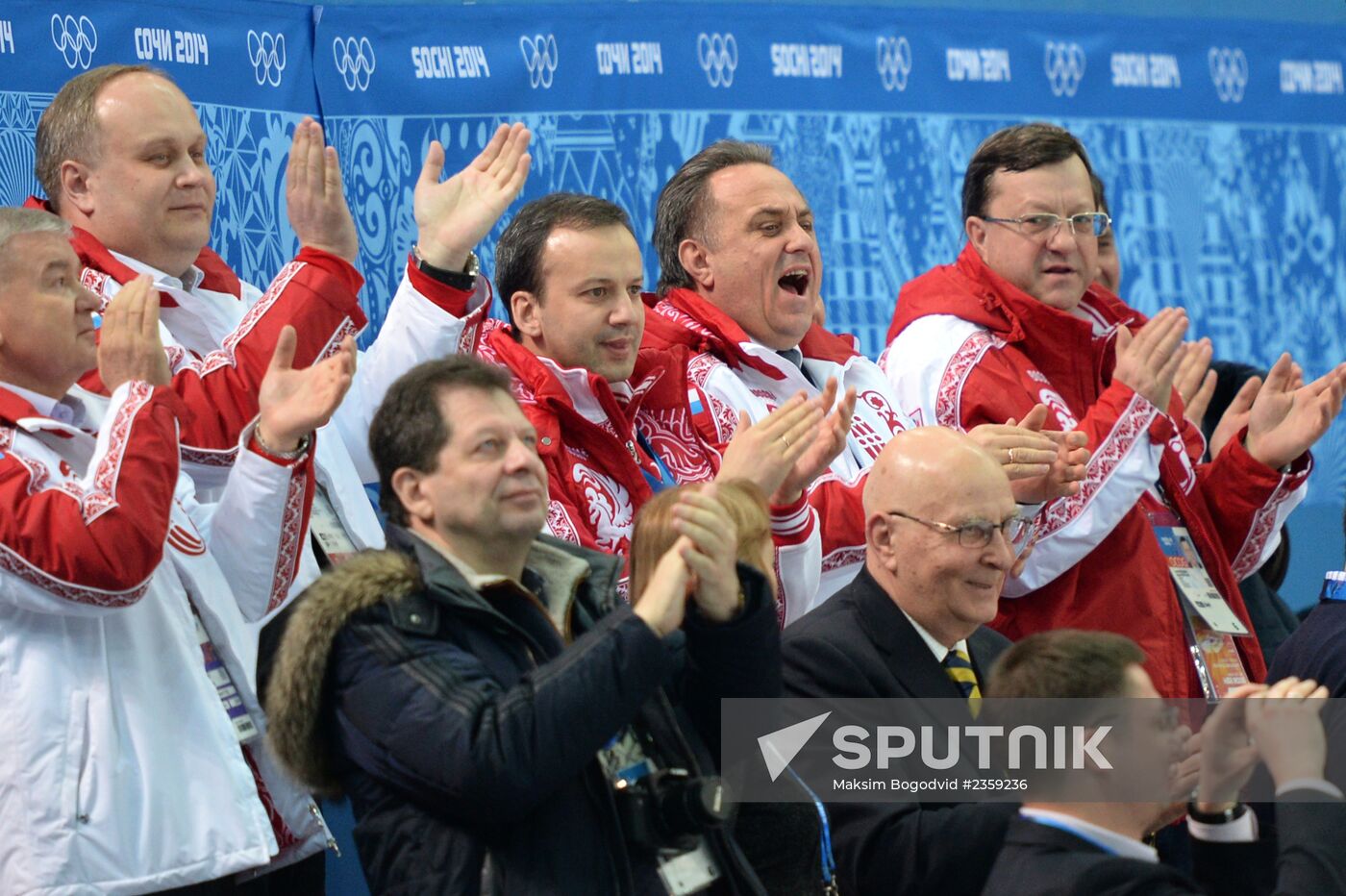 2014 Winter Olympics. Figure skating. Teams. Pairs. Short program