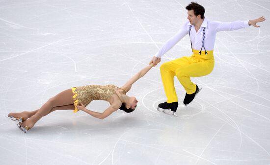 2014 Winter Olympics. Figure skating. Teams. Pairs. Short program