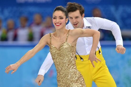 2014 Winter Olympics. Figure skating. Teams. Pairs. Short program