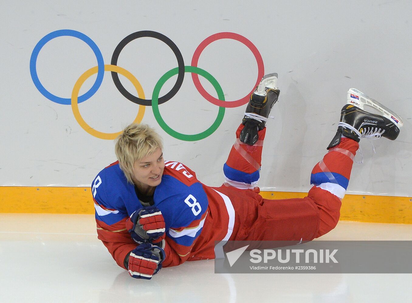 2014 Winter Olympics. Women's hockey. Training session