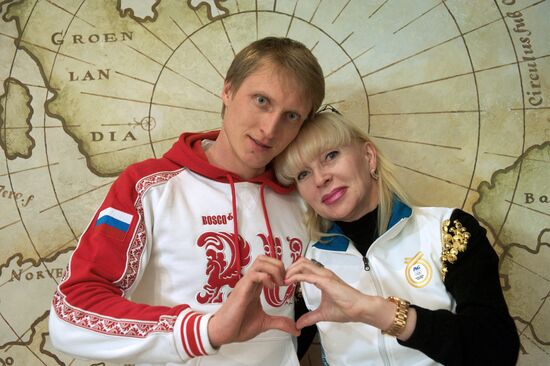 Speed skater Ivan Skobrev: Photo op