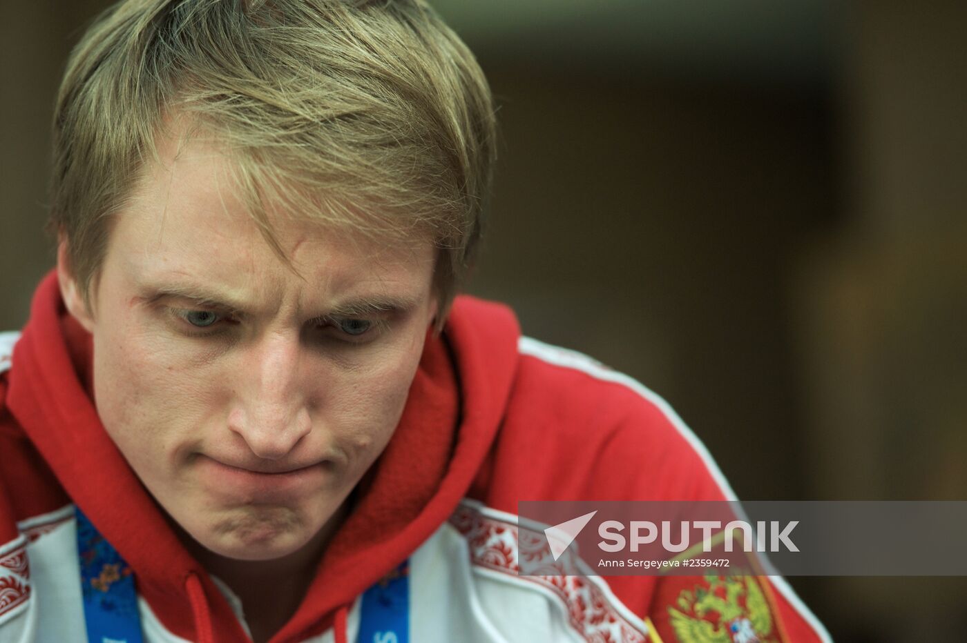 Speed skater Ivan Skobrev: Photo op