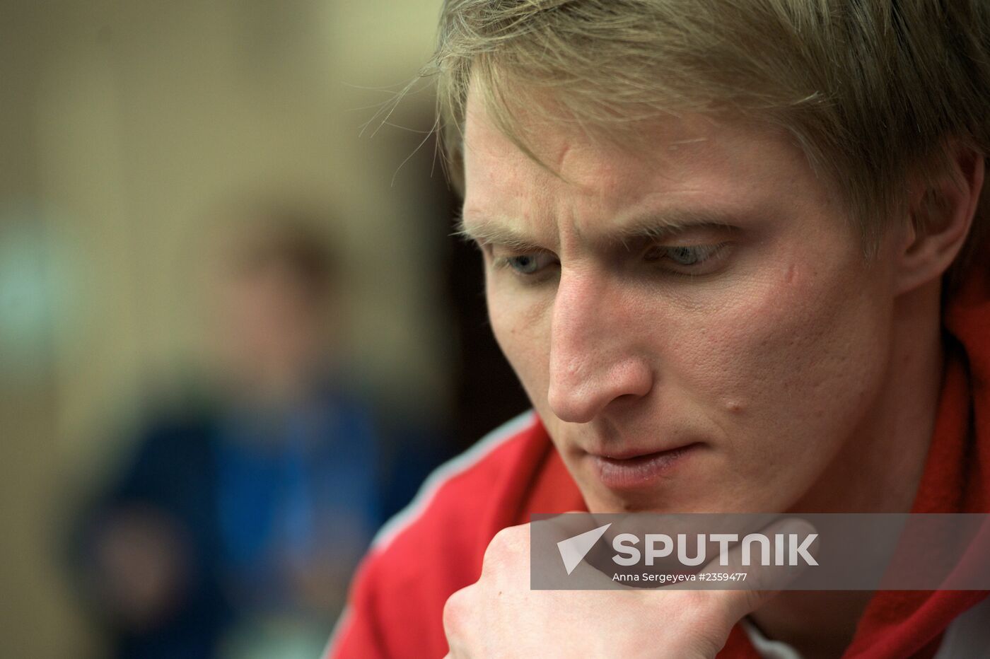 Speed skater Ivan Skobrev: Photo op