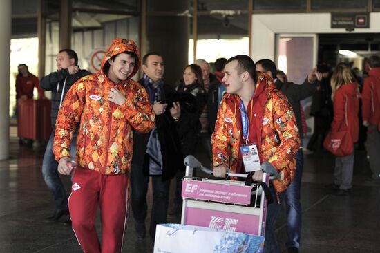 2014 Winter Olympics. Athletes and guests at Sochi airport