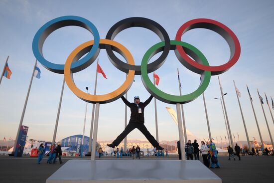 Spectators arrive for the XXII Olympic Winter Games opening