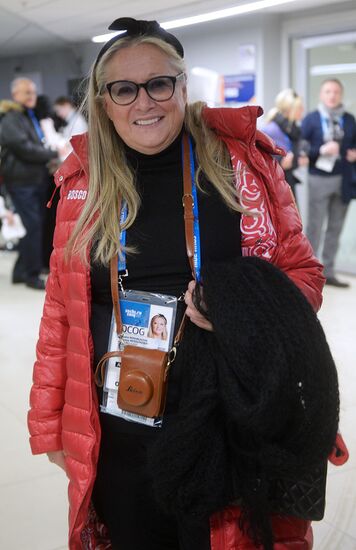 Spectators arrive for the XXII Olympic Winter Games opening