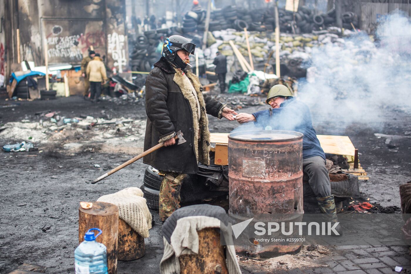 Mass protests in Kiev: Update