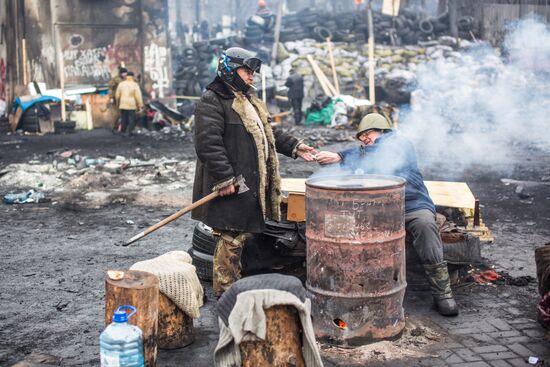 Mass protests in Kiev: Update