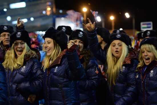 Spectators arrive at the opening ceremony of the 2014 Winter Olympics