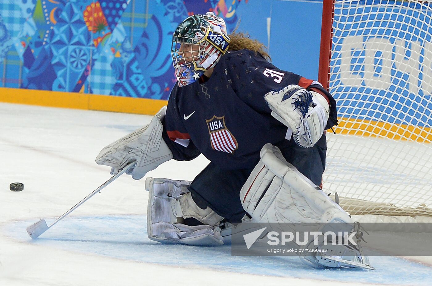 2014 Winter Olympics. Ice hockey. Women. USA vs. Finland