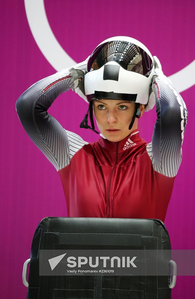 Winter Olympics 2014. Skeleton. Women. Training sessions