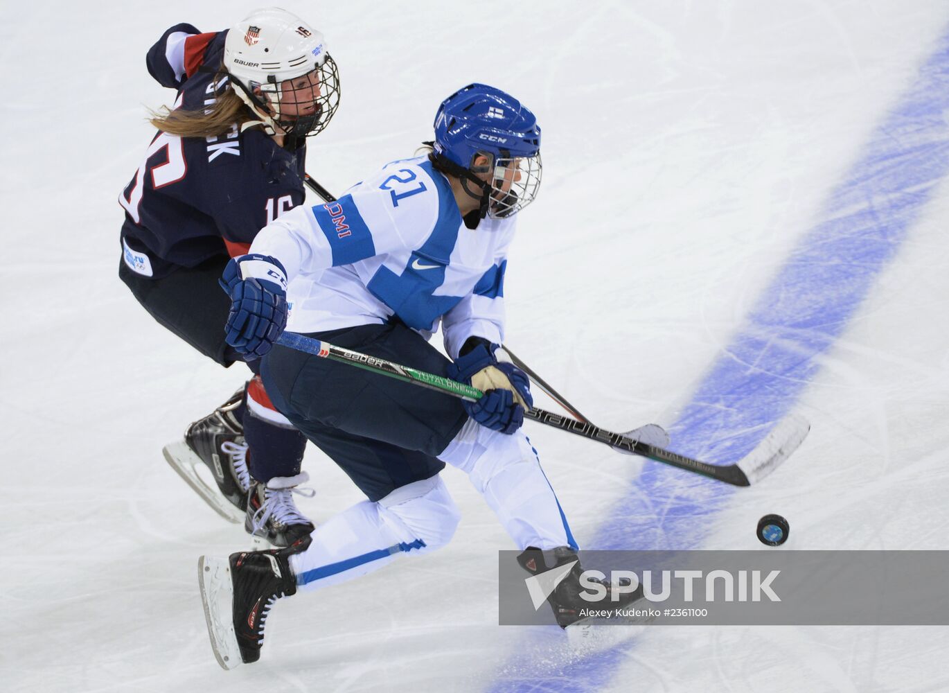 2014 Winter Olympics. Ice Hockey. Women. USA vs. Finland