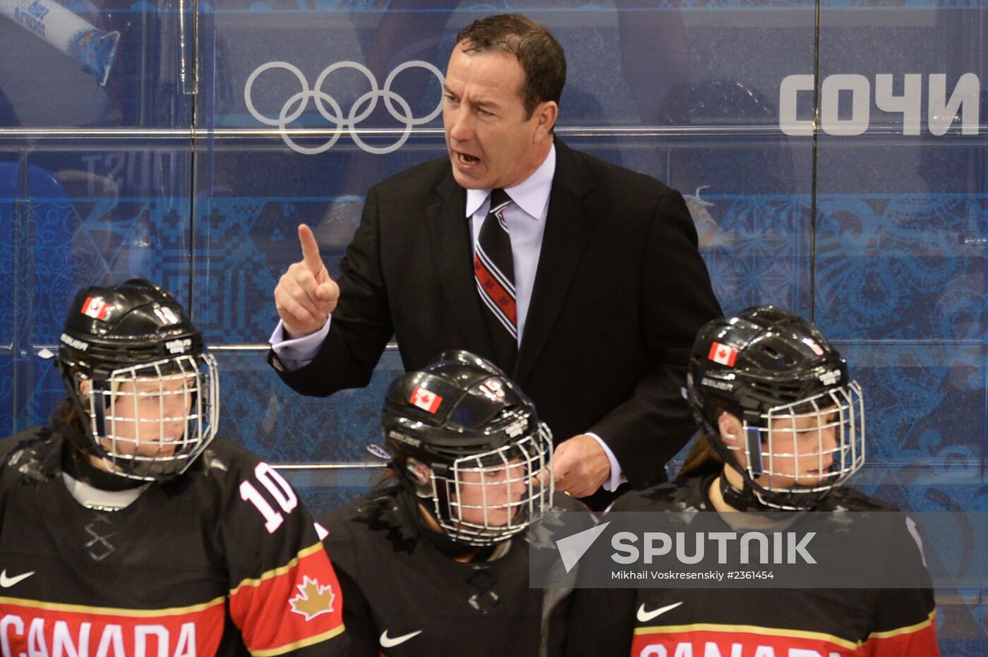 2014 Winter Olympics. Ice hockey. Women. Canada vs. Switzerland