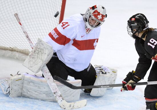 2014 Winter Olympics. Ice hockey. Women. Canada vs. Switzerland