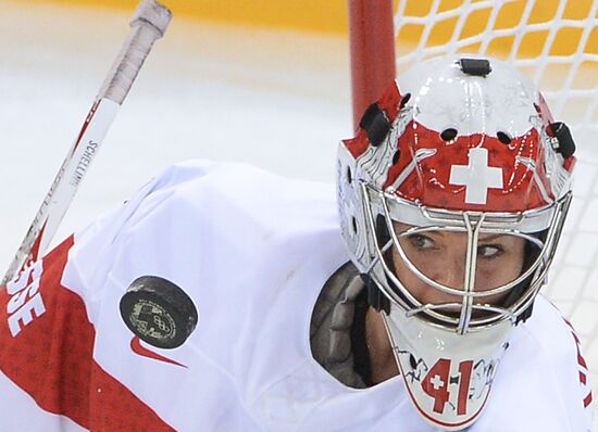 2014 Winter Olympics. Ice hockey. Women. Canada vs. Switzerland