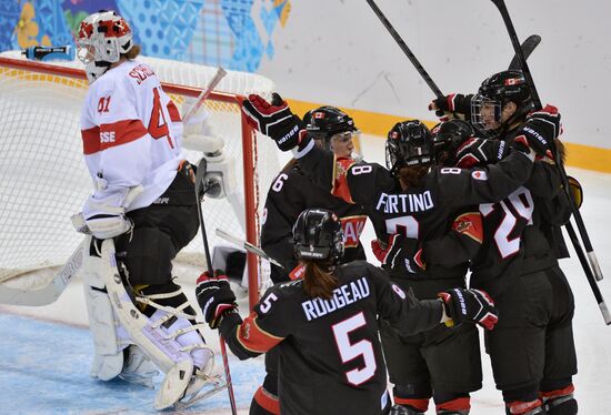 2014 Winter Olympics. Ice hockey. Women. Canada vs. Switzerland