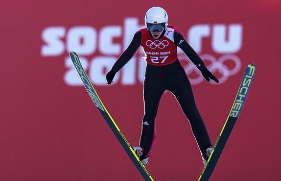 2014 Winter Olympics. Ski jumping. Women. Normal hill. Training sessions