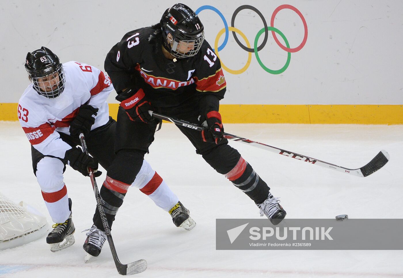 2014 Winter Olympics. Ice hockey. Women. Canada vs. Switzerland