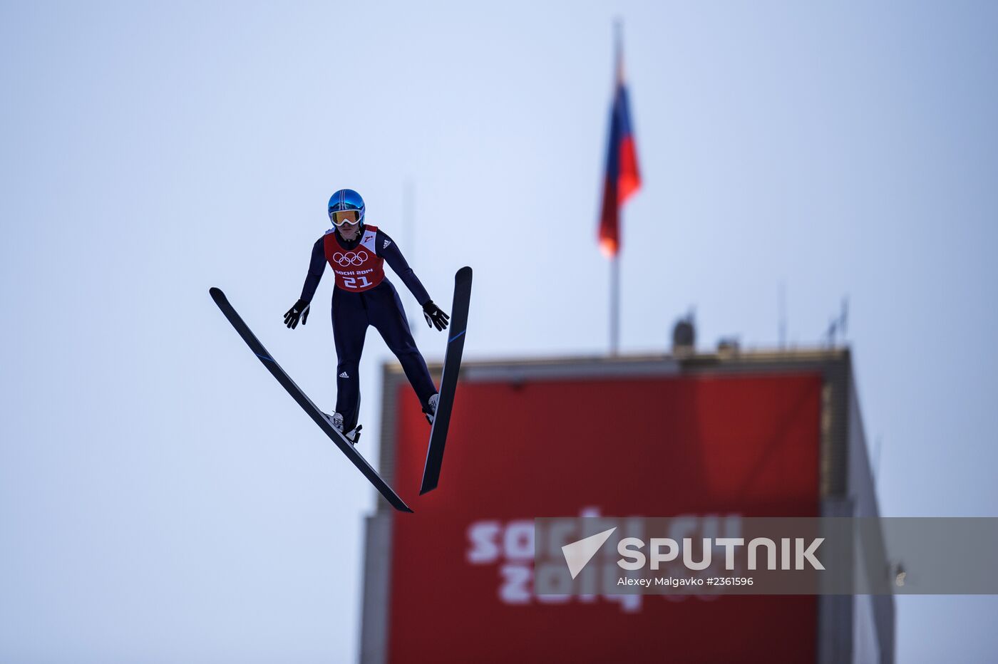 2014 Winter Olympics. Ski jumping. Women. Normal hill. Training sessions