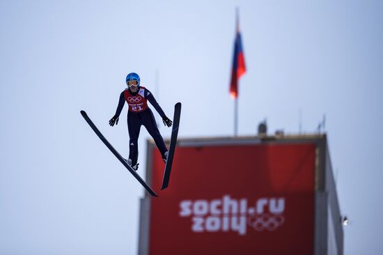 2014 Winter Olympics. Ski jumping. Women. Normal hill. Training sessions