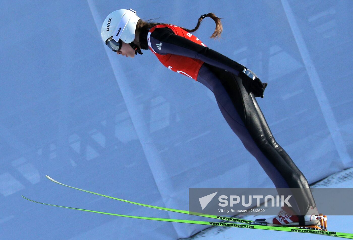 2014 Winter Olympics. Ski jumping. Women. Normal hill. Training sessions