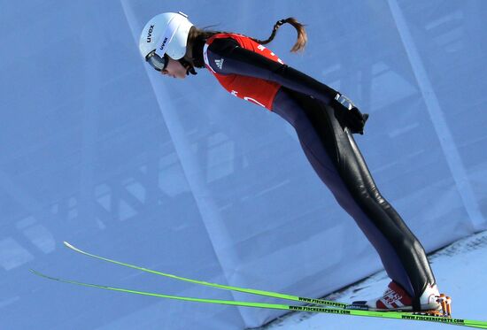 2014 Winter Olympics. Ski jumping. Women. Normal hill. Training sessions
