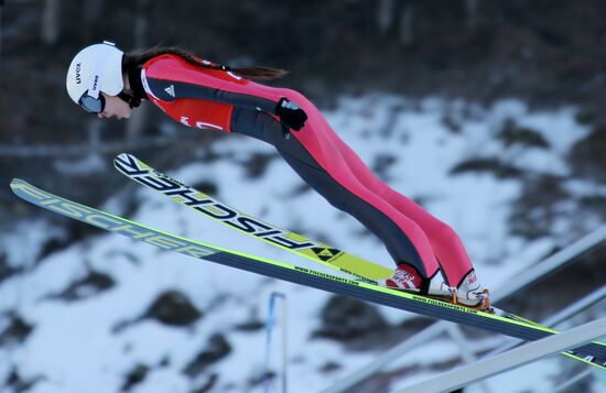 2014 Winter Olympics. Ski jumping. Women. Normal hill. Training sessions