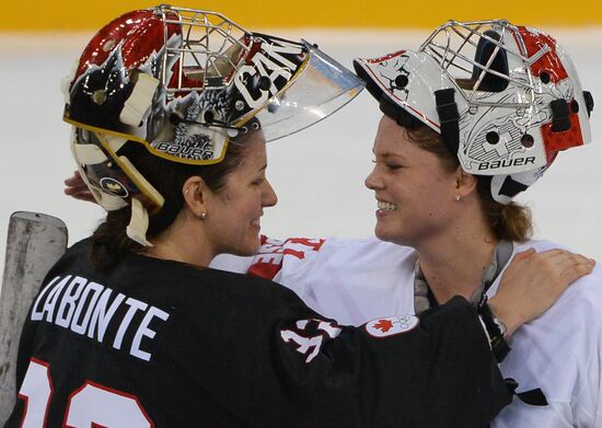 2014 Winter Olympics. Ice hockey. Women. Canada vs. Switzerland