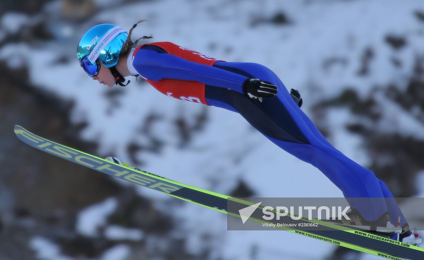 2014 Winter Olympics. Ski jumping. Women. Normal hill. Training sessions