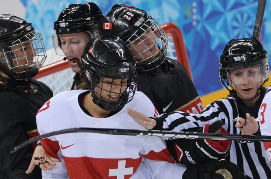 2014 Winter Olympics. Ice hockey. Women. Canada vs. Switzerland