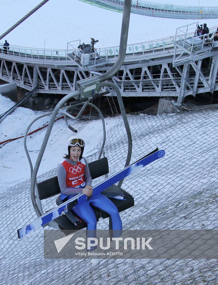 2014 Winter Olympics. Ski jumping. Women. Normal hill. Training sessions