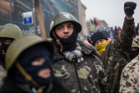 Mass protests in Kiev: Update