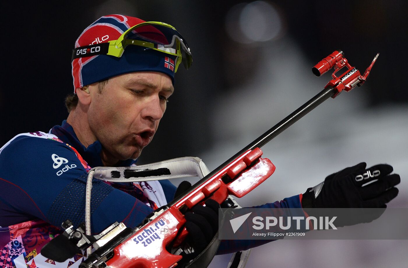2014 Winter Olympics. Biathlon. Men. Sprint race