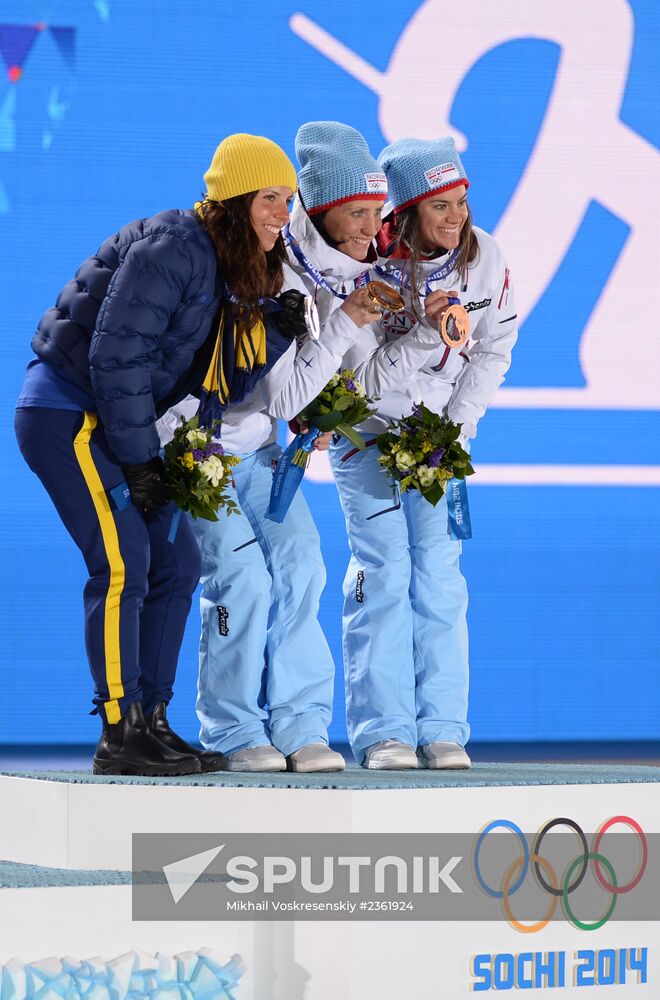 2014 Winter Olympics. Medal ceremony. Day One